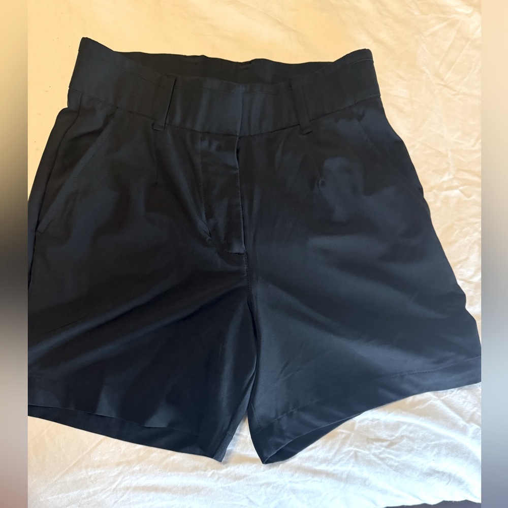 Nike Women’s dri-fit Shorts NWOT